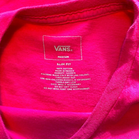 2 Medium cotton vans t-shirts pink and navy - Picture 4 of 6
